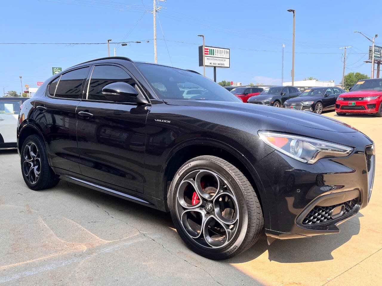 Used 2023 Alfa Romeo Stelvio Veloce AWD/4WD image 6