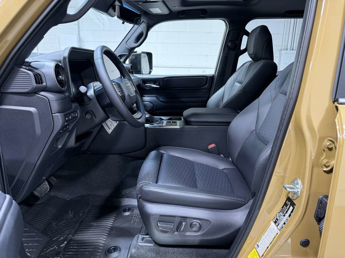 Used 2026 Toyota Land Cruiser w/ Premium Package image 9