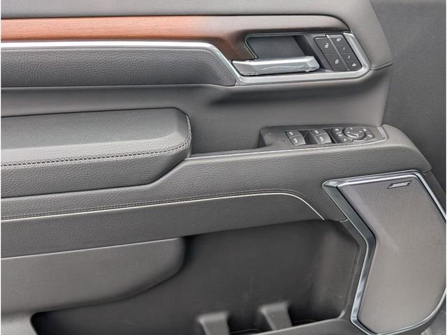 New 2025 GMC Sierra 3500 Denali w/ Denali Reserve Package image 17