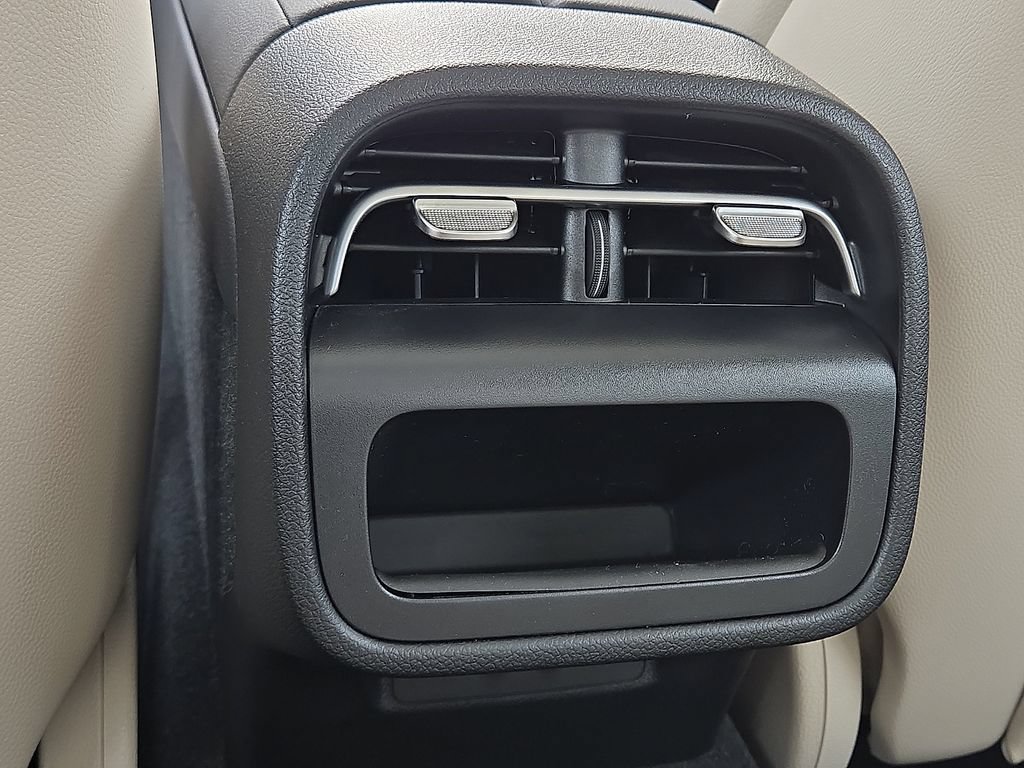 New 2026 Mercedes-Benz E 350 Sedan image 12
