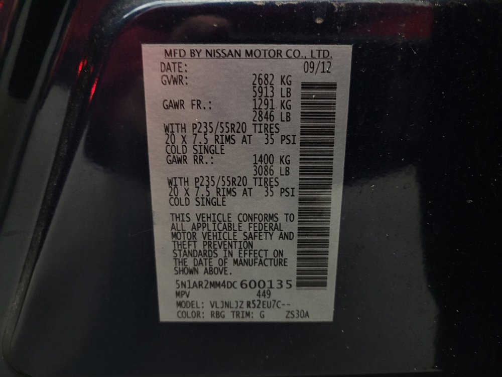 Used 2013 Nissan Pathfinder Platinum w/ Platinum Premium Pkg image 33