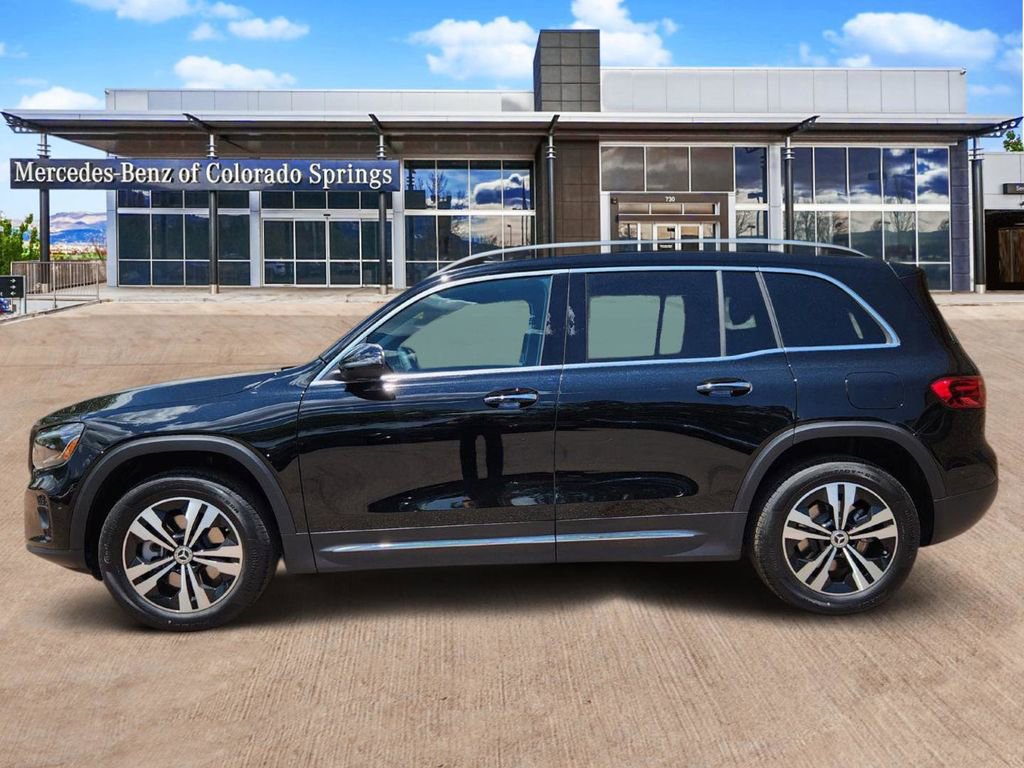 Used 2025 Mercedes-Benz GLB 250 GLB 250 image 4