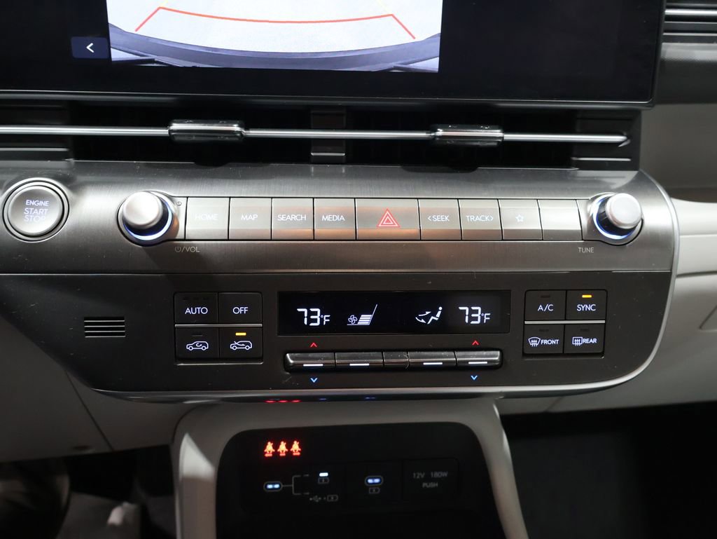 Used 2024 Hyundai Kona SEL image 26