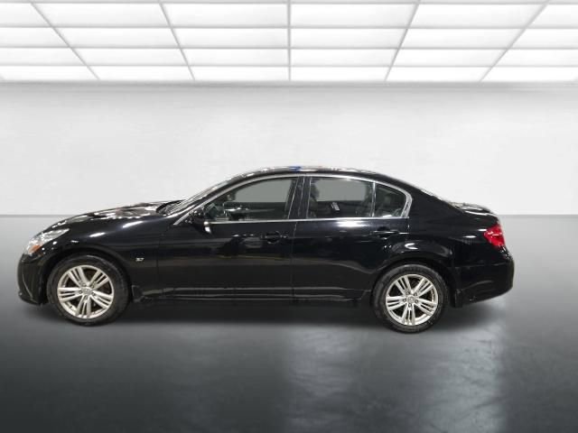 Used 2015 INFINITI Q40 AWD w/ Moonroof Package image 8