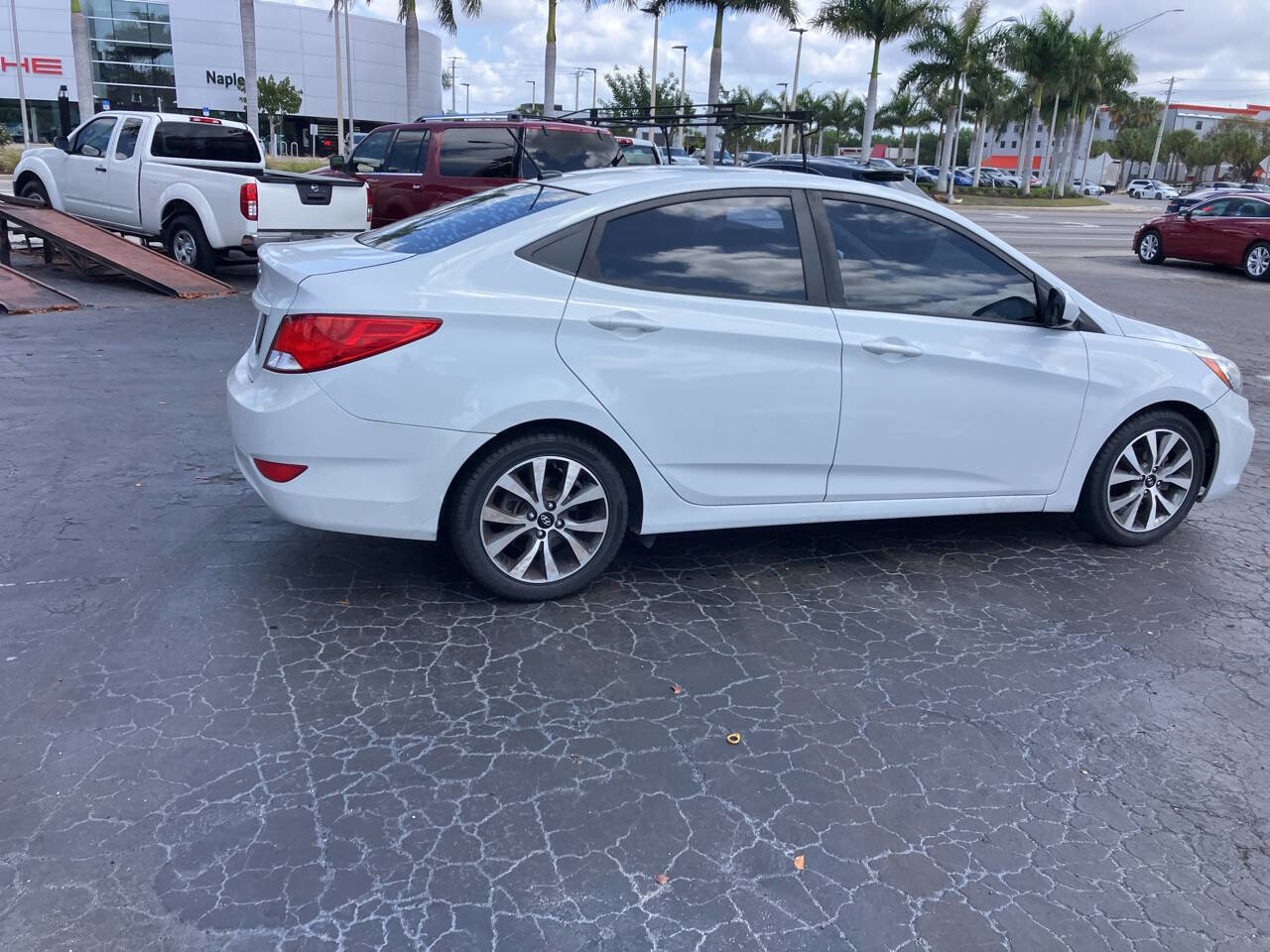 Used 2017 Hyundai Accent Value Edition image 2
