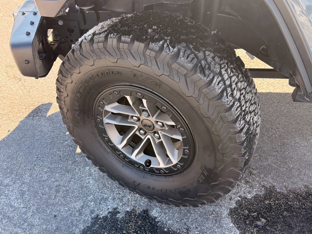 Used 2024 Jeep Wrangler Unlimited Rubicon 392 image 9