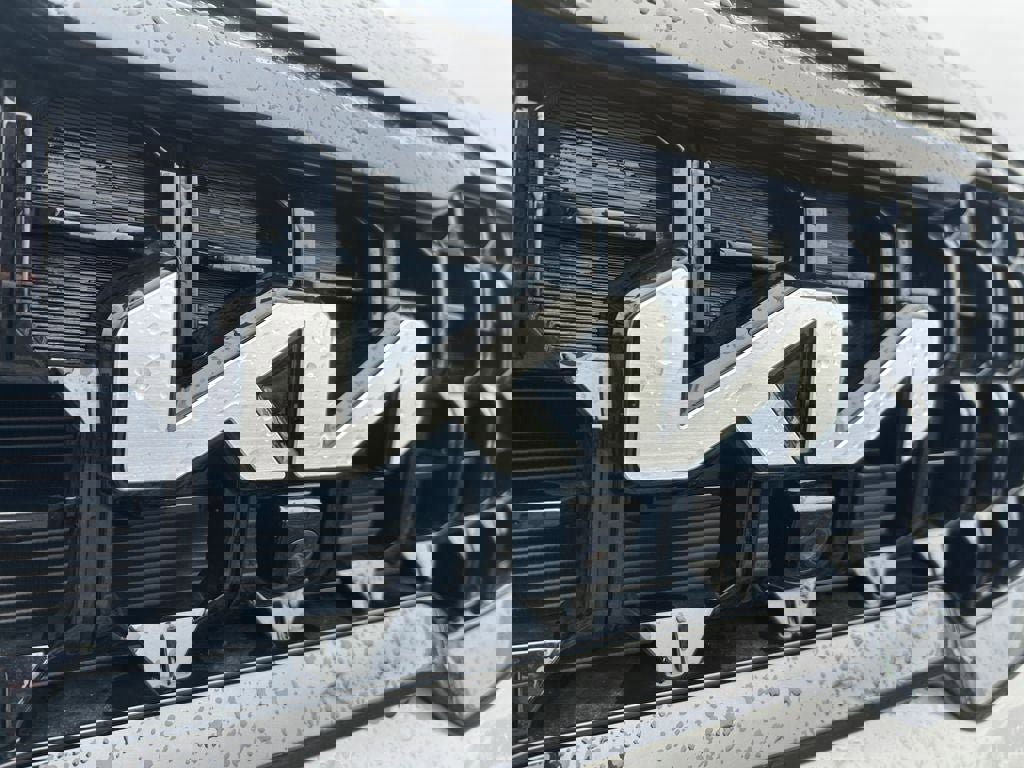 Used 2024 Kia Telluride SX X-Line image 31