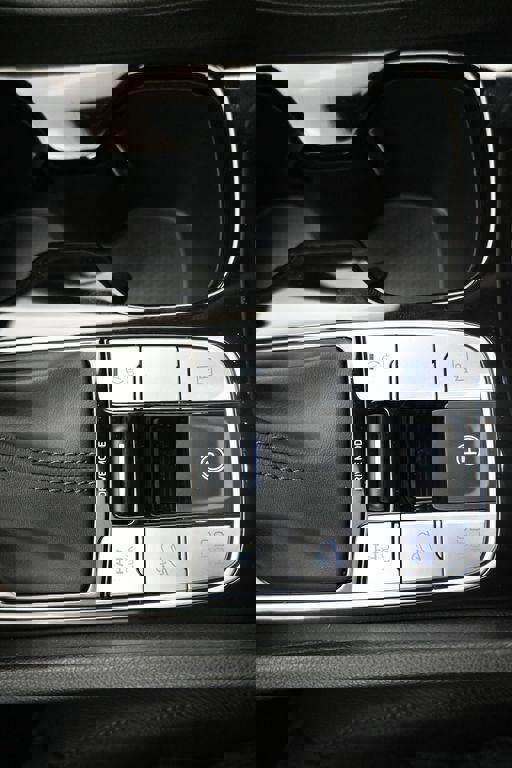 New 2026 Hyundai Tucson SE image 17