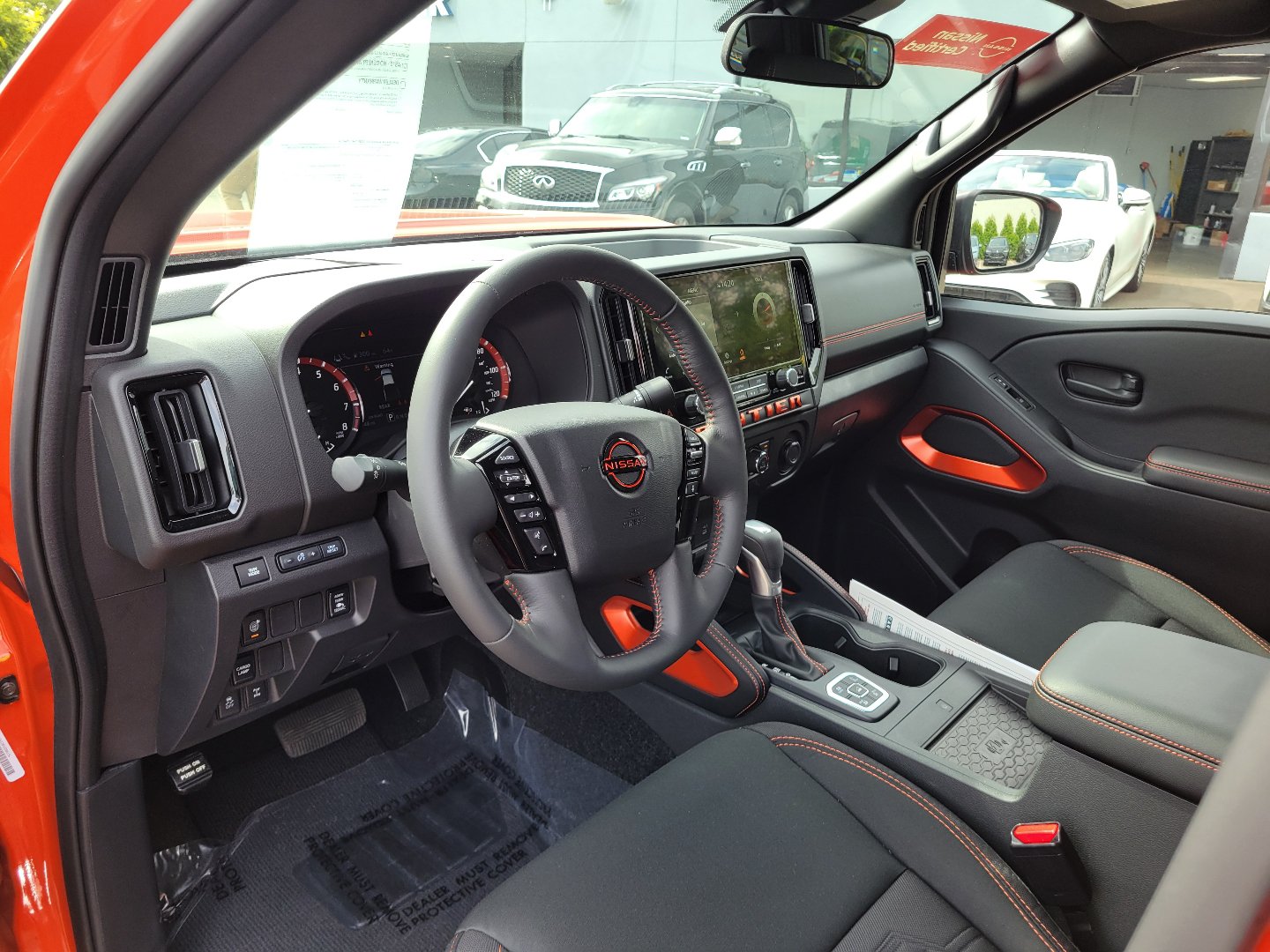 Certified 2026 Nissan Frontier PRO-4X w/ Pro-4x Convenience Package AWD/4WD image 17
