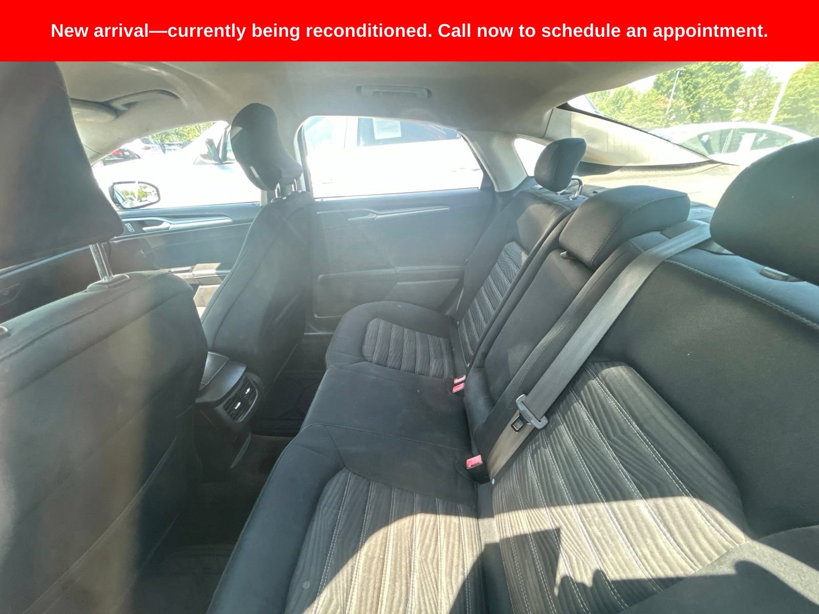 Used 2016 Ford Fusion SE FWD image 7
