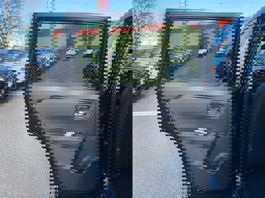 New 2026 Nissan Rogue SV image 21