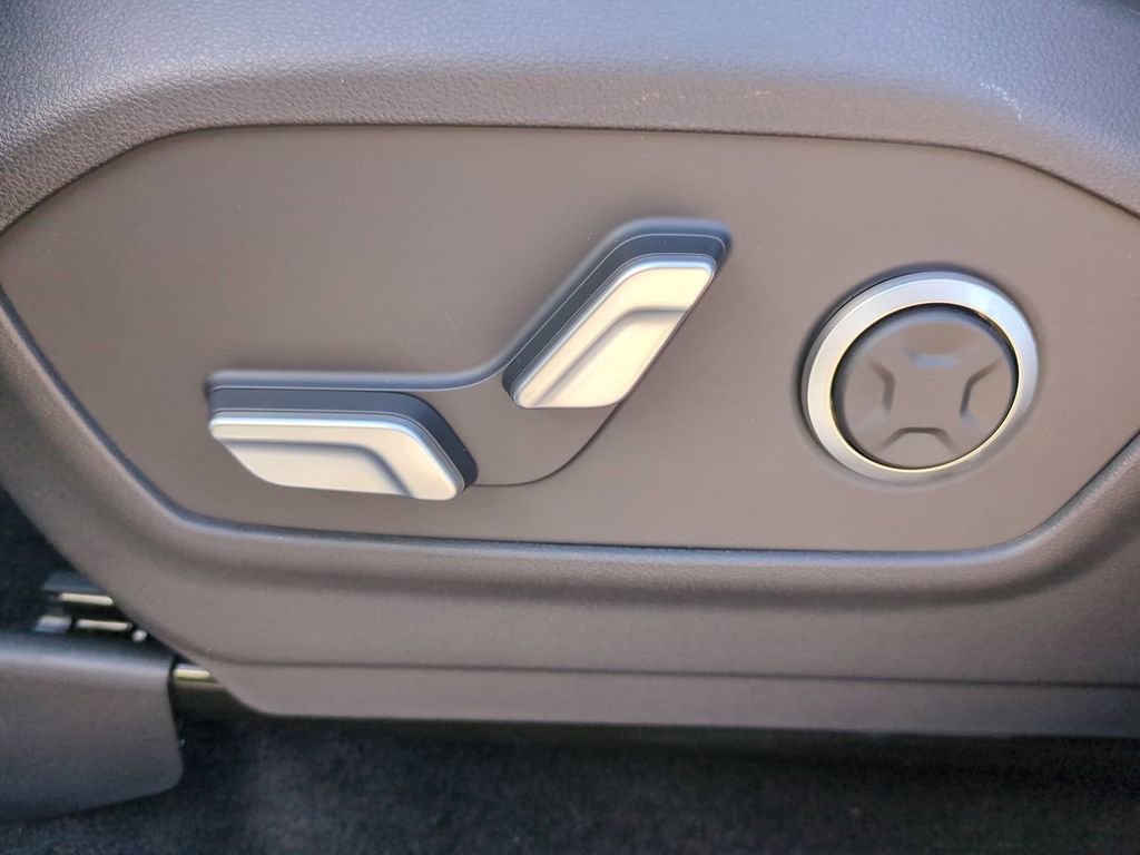 New 2026 Hyundai Santa Fe Limited image 24