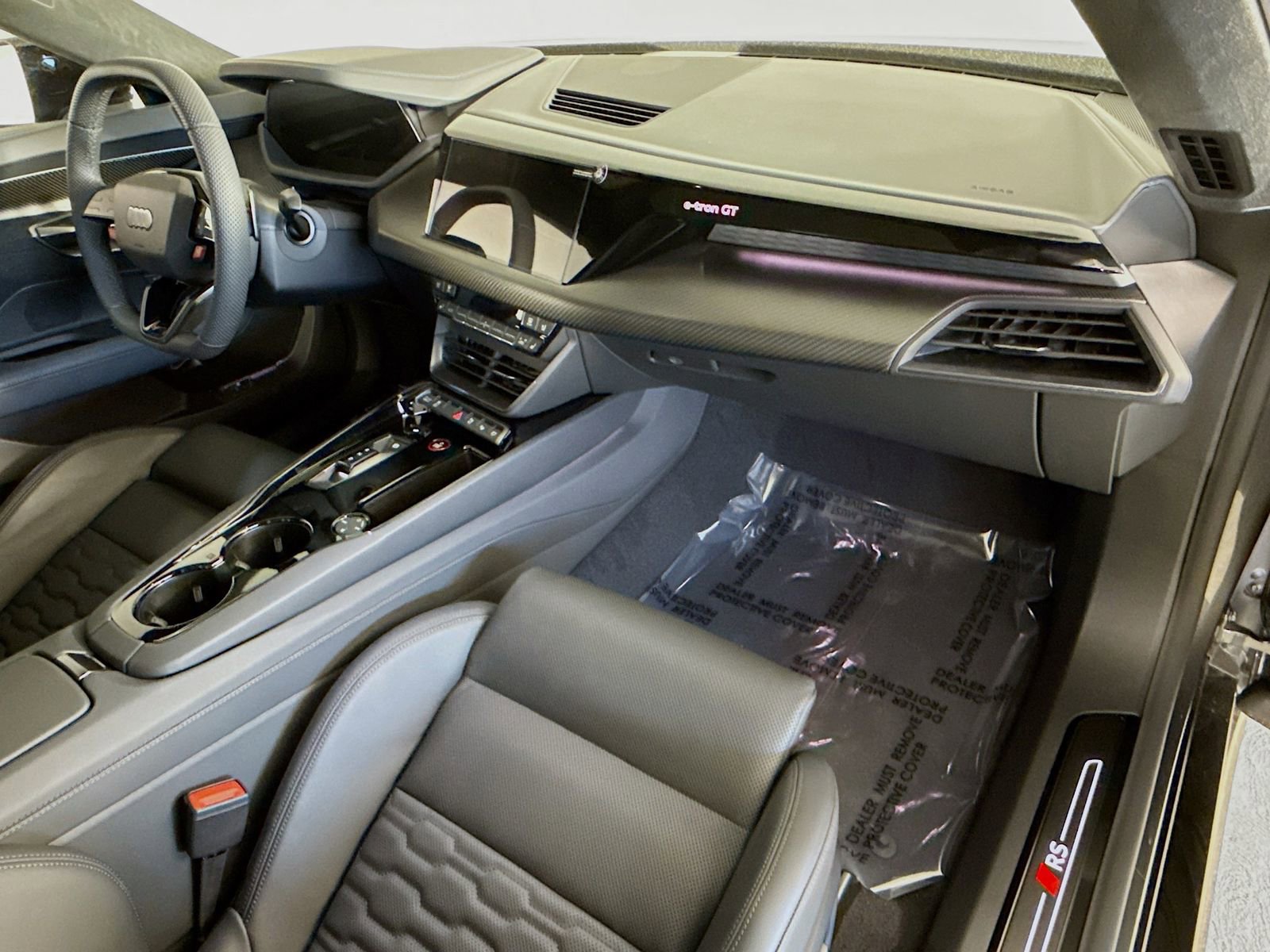 New 2026 Audi RS e-tron GT performance image 31