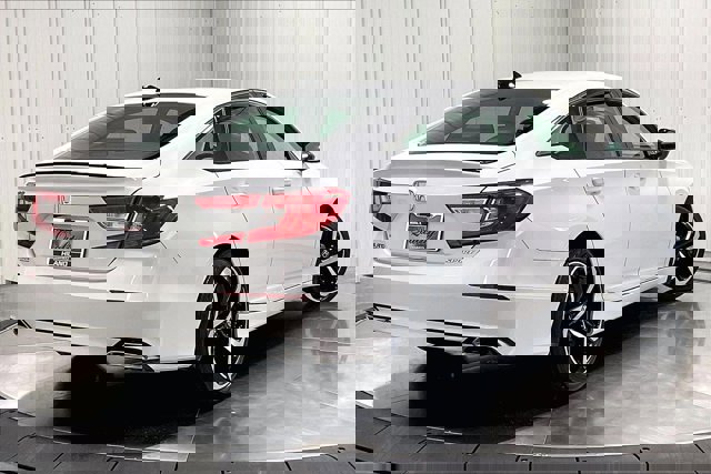 Used 2022 Honda Accord Sport image 13