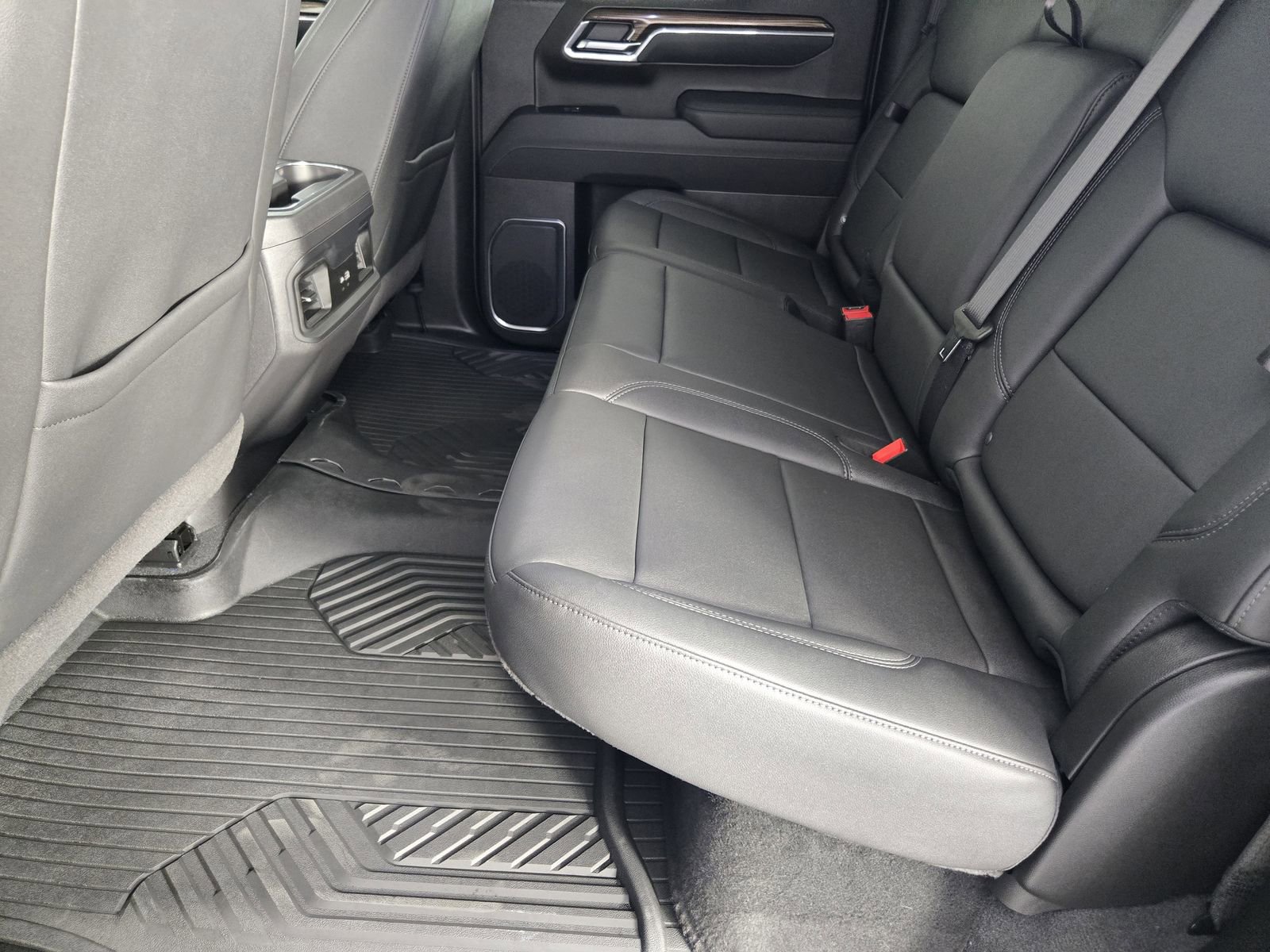 New 2026 Chevrolet Silverado 1500 LT AWD/4WD image 33