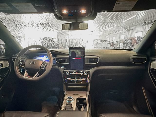 Used 2023 Ford Explorer ST w/ Technology Package AWD/4WD image 10