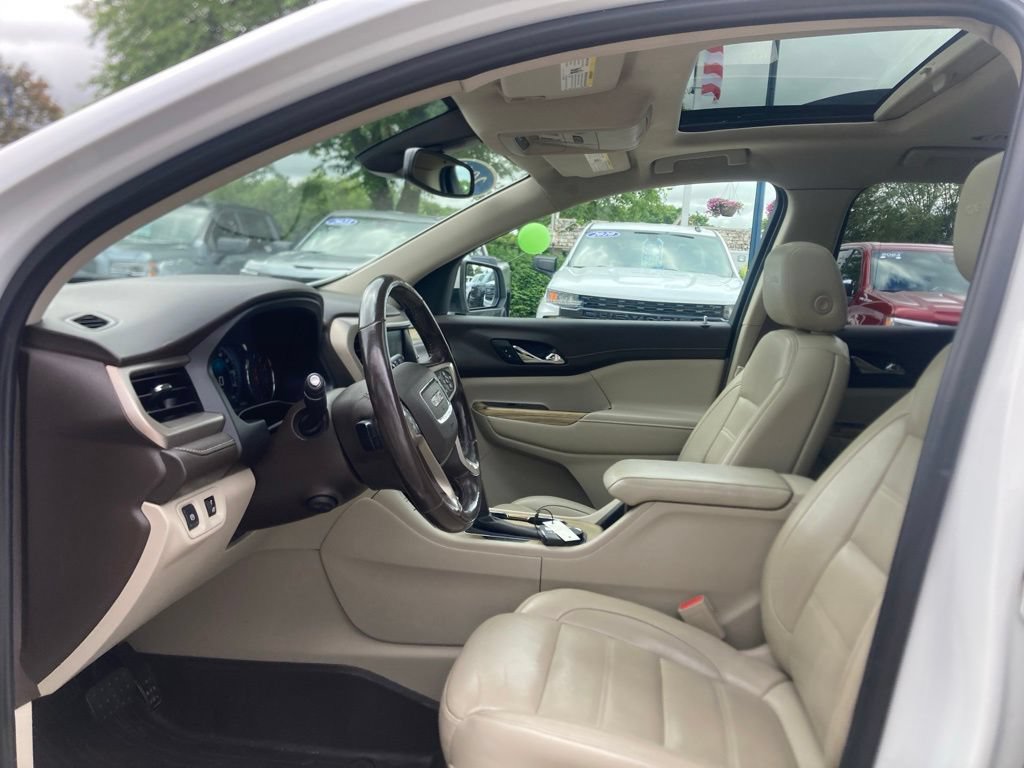 Certified 2019 GMC Acadia Denali w/ GMC Pro Grade Package AWD/4WD image 29