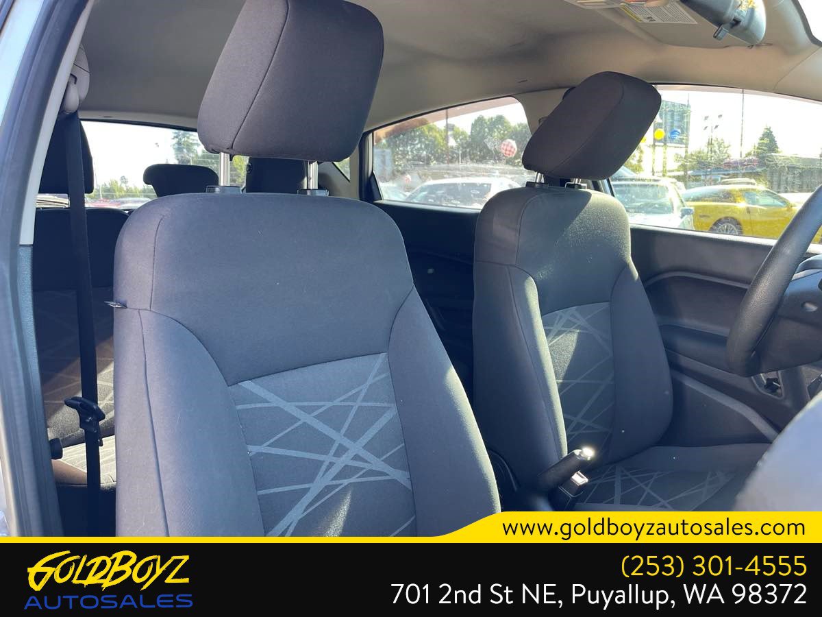 Used 2015 Ford Fiesta S FWD image 21