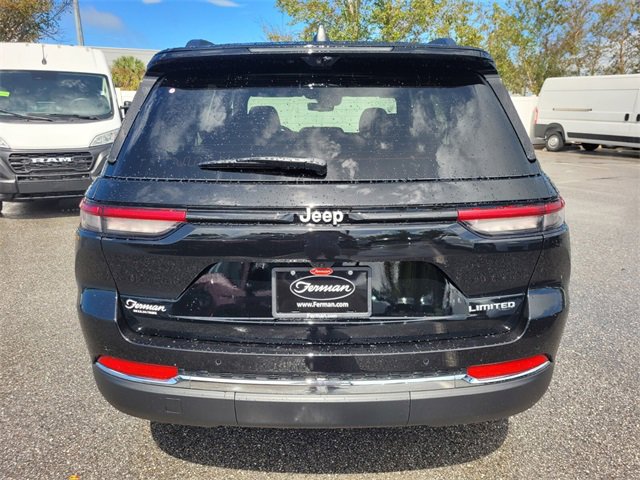 New 2025 Jeep Grand Cherokee Limited image 11