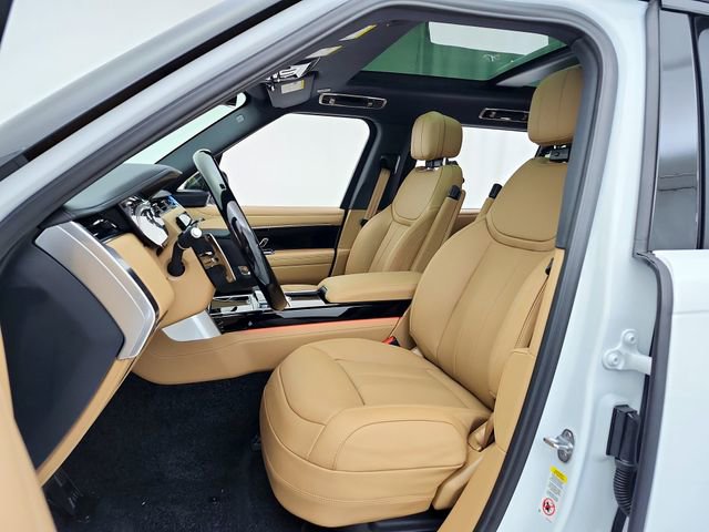 New 2026 Land Rover Range Rover Long Wheelbase SE AWD/4WD image 21