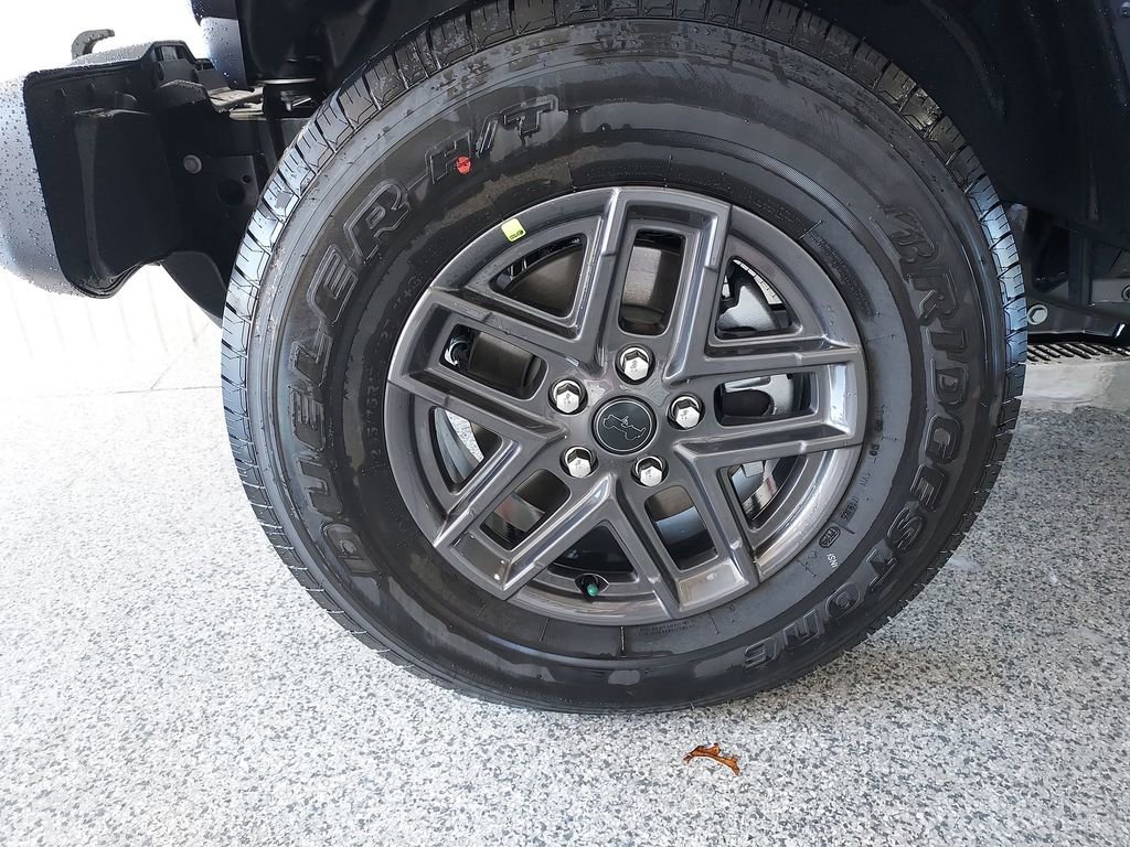 New 2025 Jeep Gladiator Sport image 16