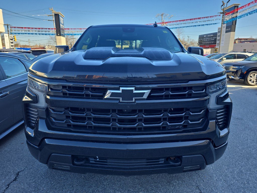 Used 2022 Chevrolet Silverado 1500 LT Trail Boss w/ LT Trail Boss Premium Package image 3