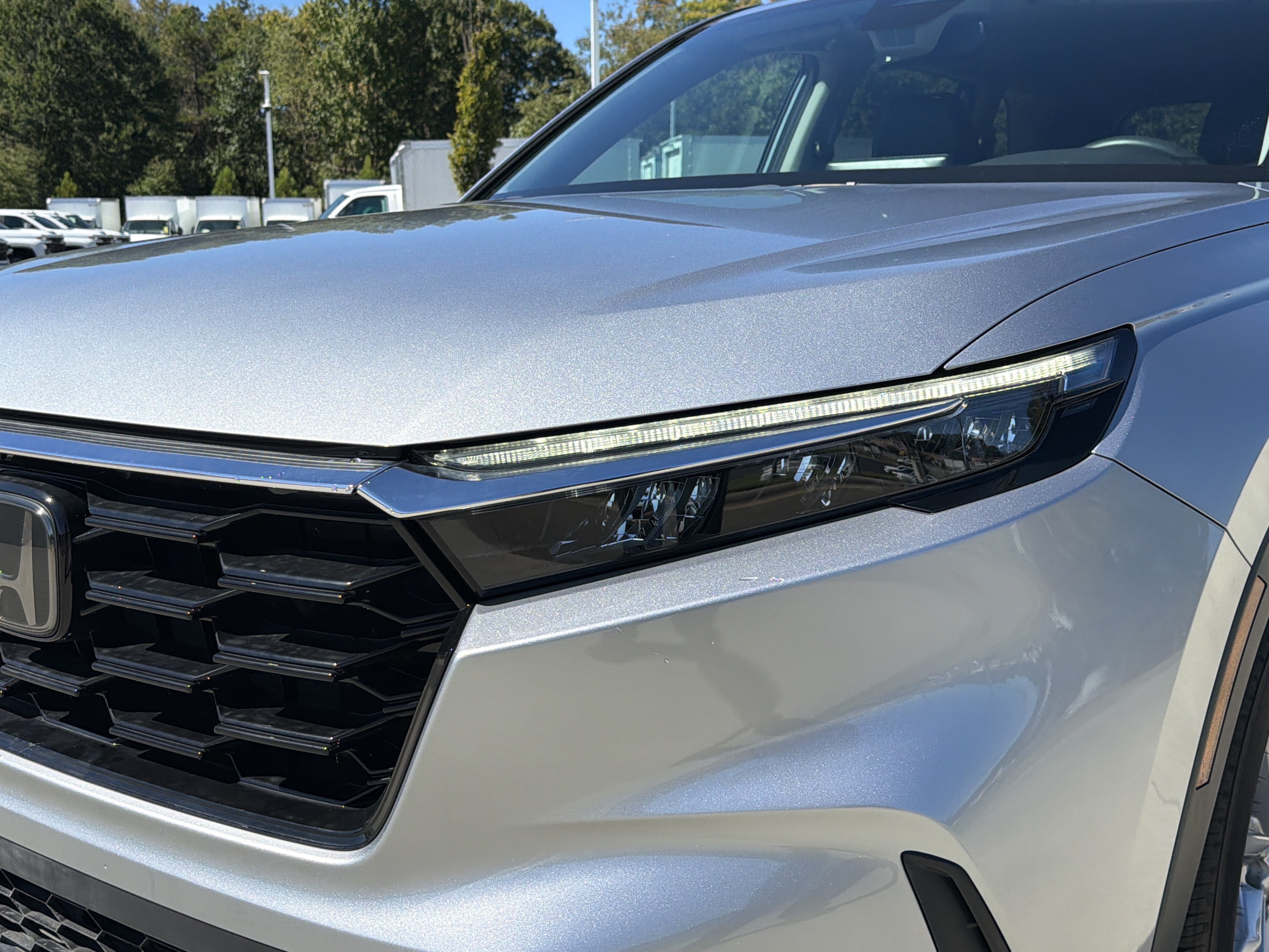Used 2023 Honda CR-V EX-L image 6