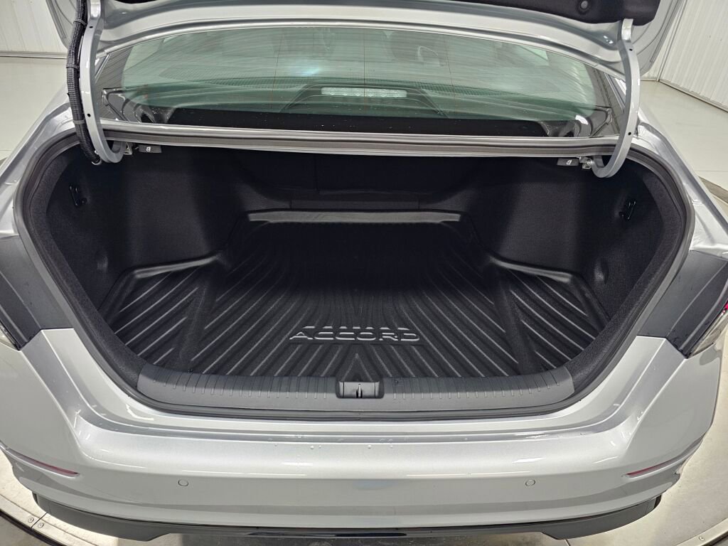 New 2025 Honda Accord EX-L image 5