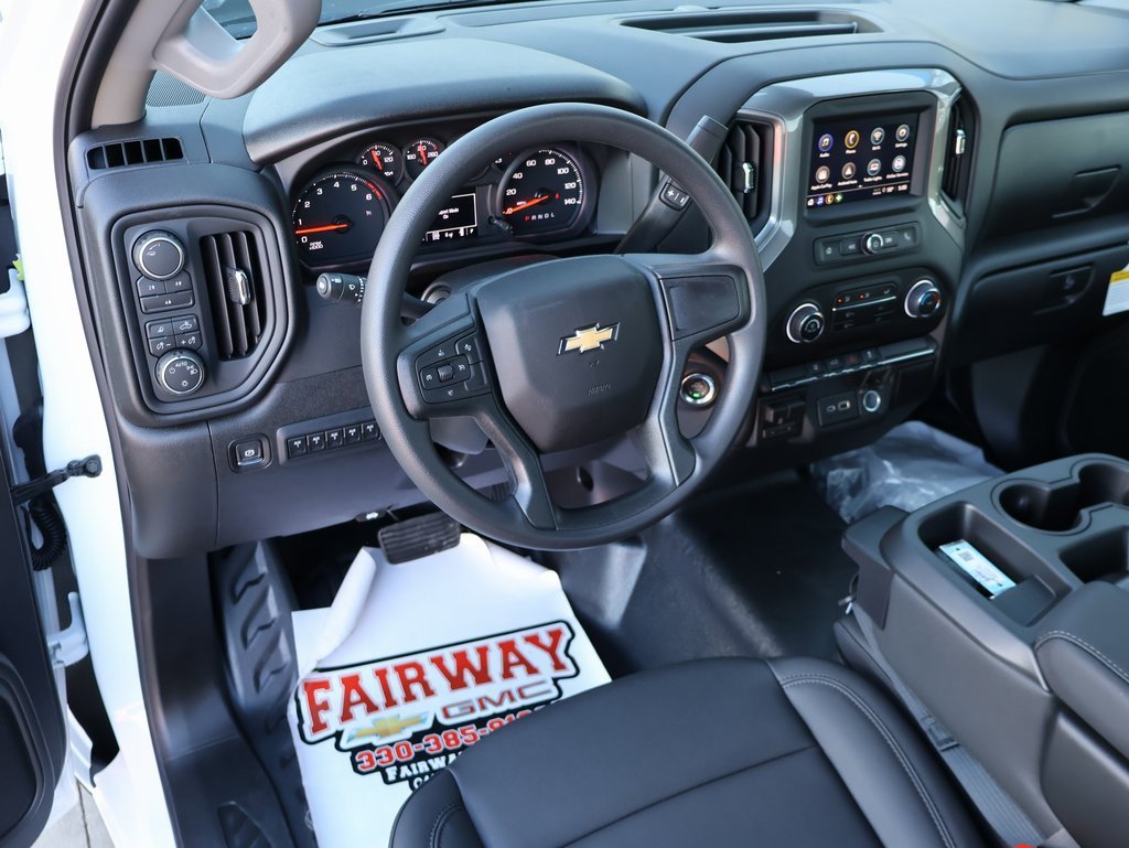 New 2026 Chevrolet Silverado 3500 W/T image 19