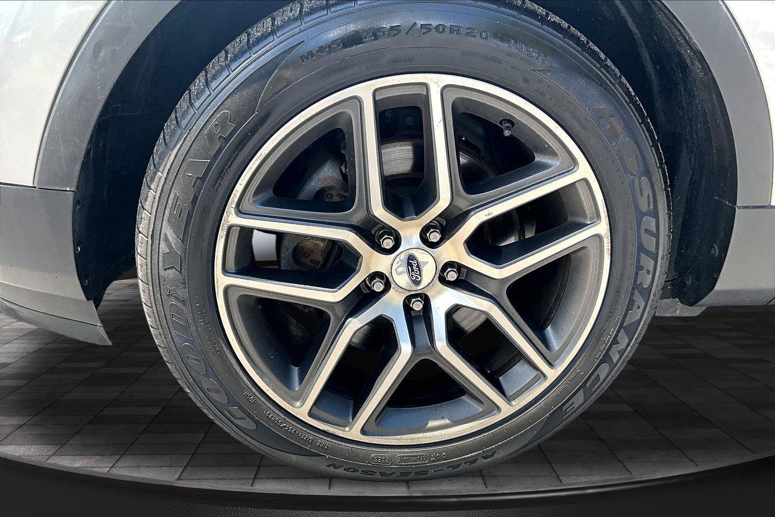 Used 2017 Ford Explorer Sport AWD/4WD image 37