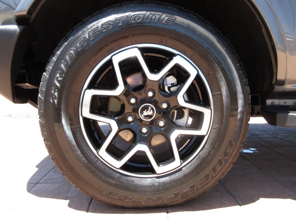 Certified 2024 Ford Bronco Outer Banks AWD/4WD image 8