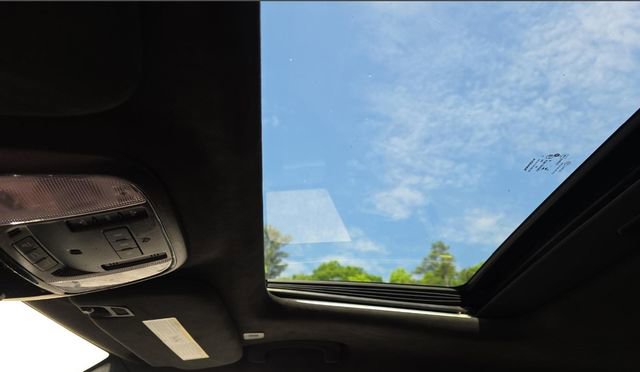 Used 2025 Dodge Durango R/T AWD/4WD image 15