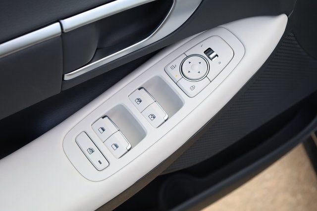 New 2026 Hyundai Sonata SEL FWD image 12