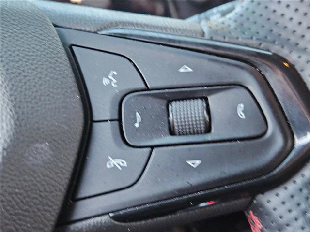 Used 2024 Chevrolet Trax RS w/ Sunroof Package image 12