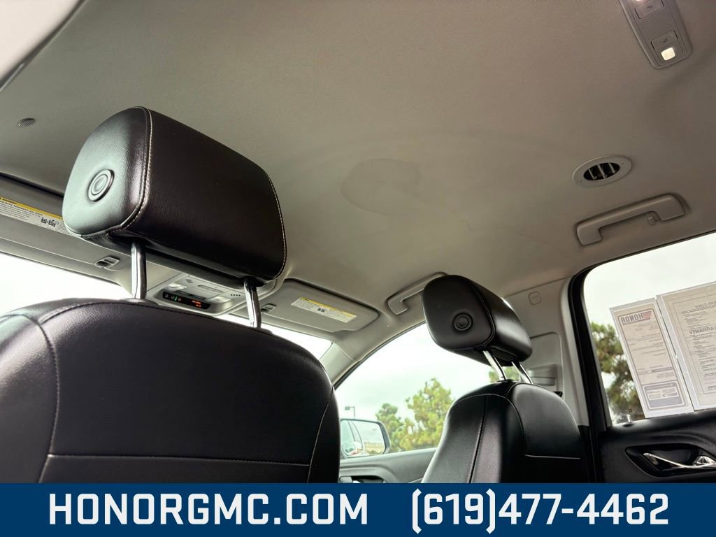 Used 2023 GMC Acadia SLT image 19
