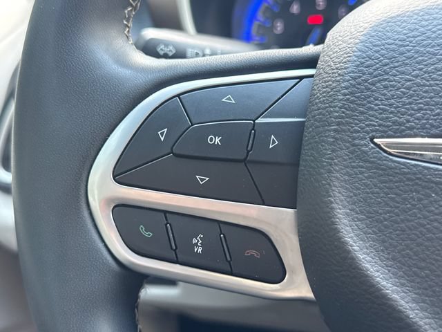 Used 2023 Chrysler Voyager LX FWD image 26