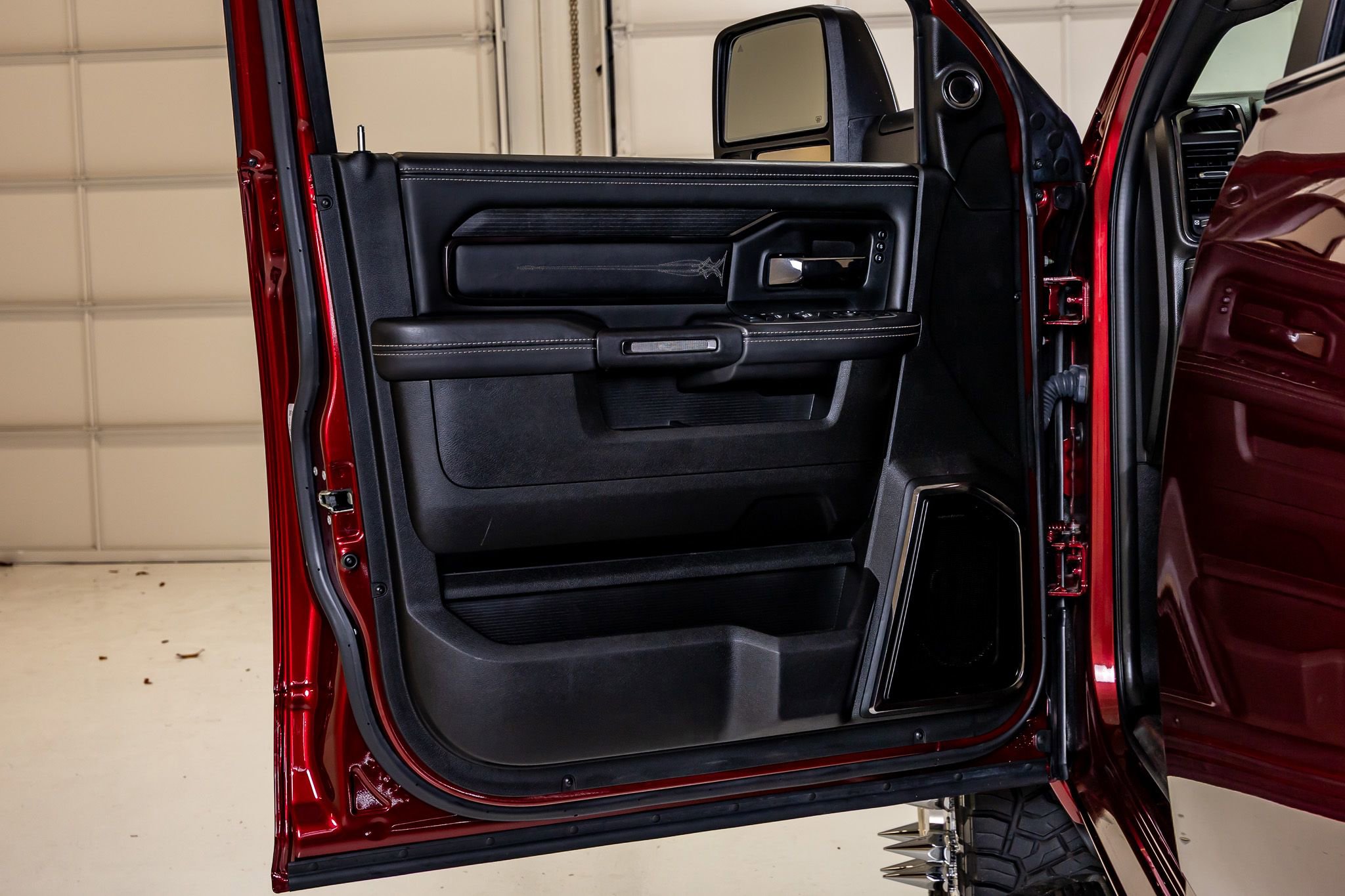 Used 2024 RAM 3500 Limited AWD/4WD image 37