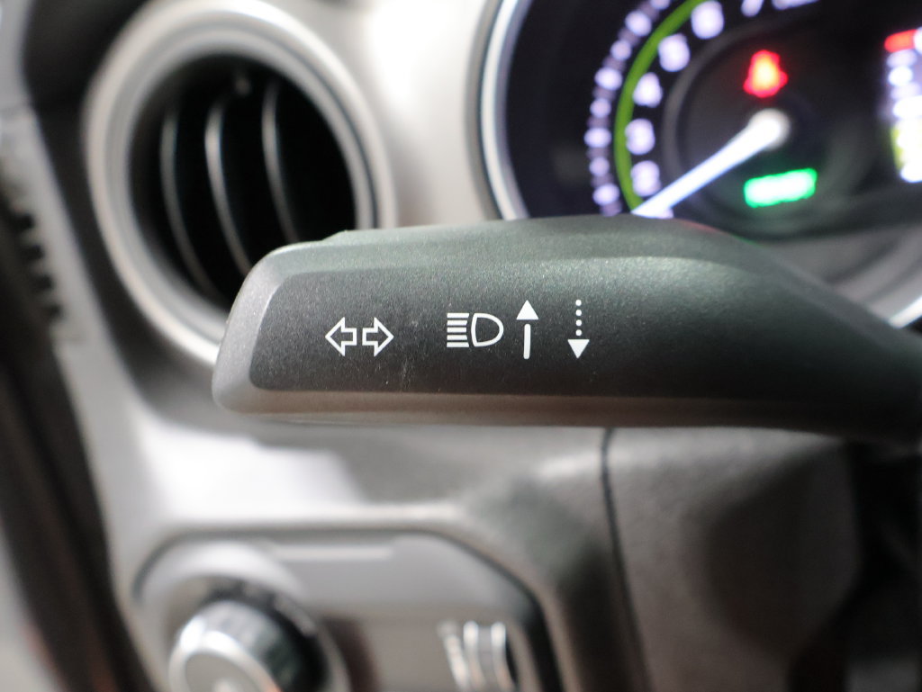 Used 2023 Jeep Wrangler Unlimited w/ Cold Weather Group AWD/4WD image 37