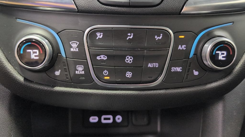 Used 2024 Chevrolet Equinox LT AWD/4WD image 14