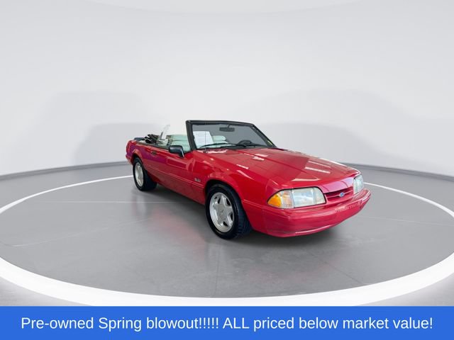 Used 1993 Ford Mustang LX RWD image 2