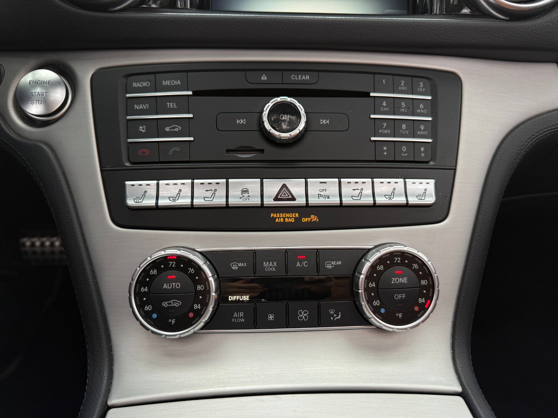 Used 2017 Mercedes-Benz SL 550 image 39