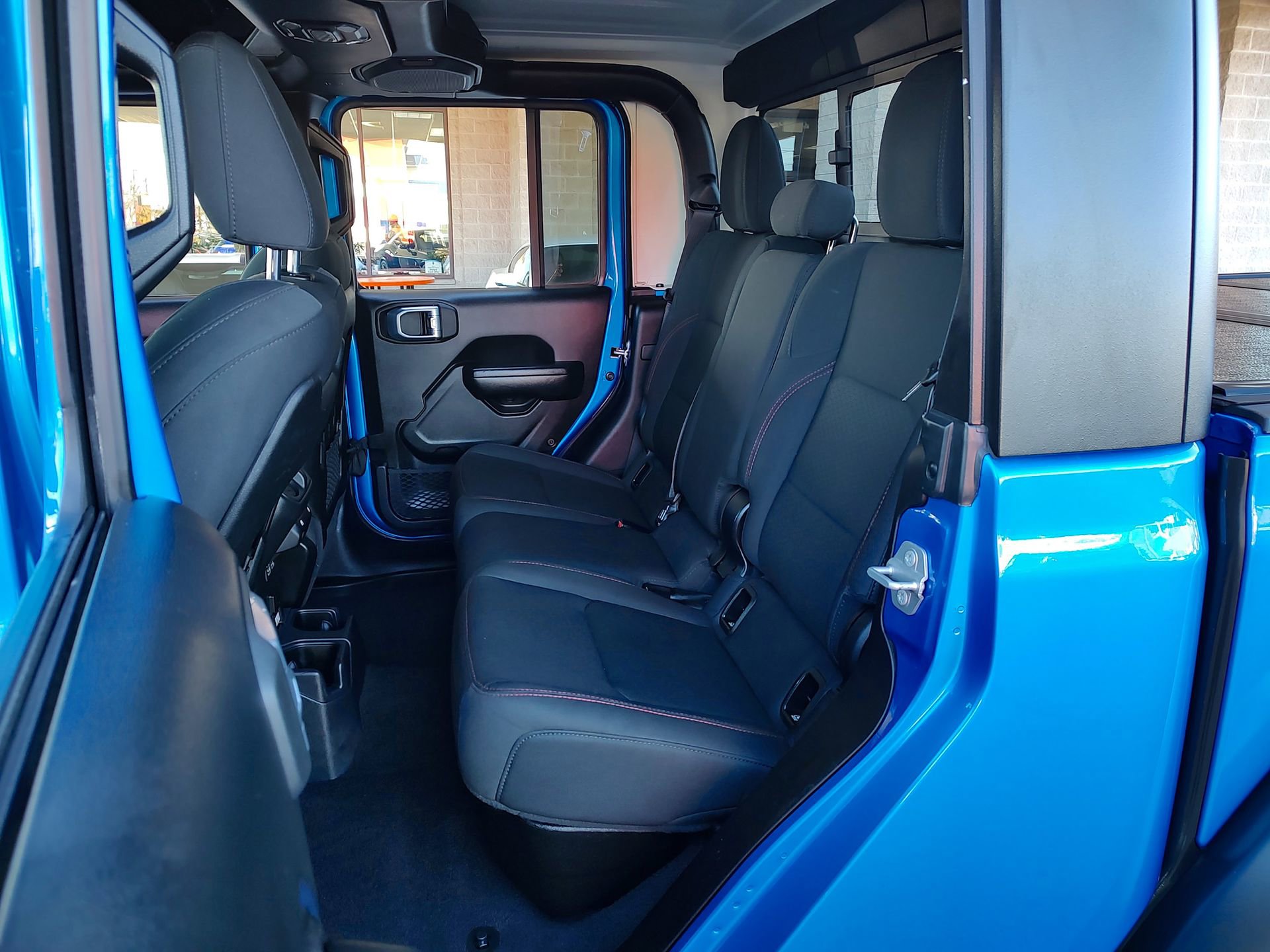 Used 2021 Jeep Gladiator Rubicon image 18