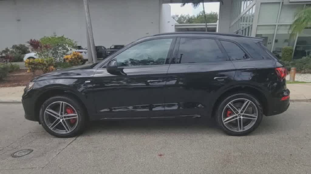 Certified 2024 Audi Q5 e Premium Plus w/ Premium Plus Package AWD/4WD image 5