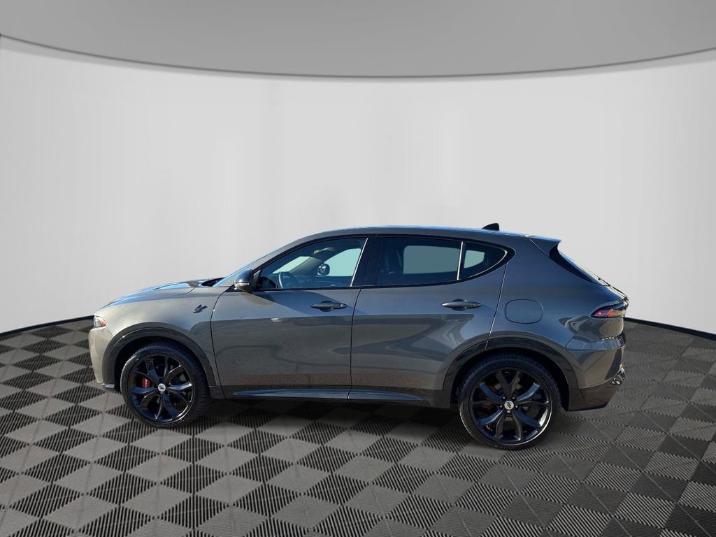 Used 2024 Dodge Hornet R/T image 4