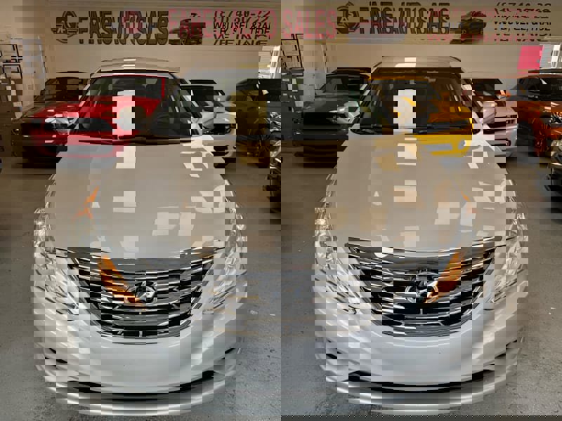 Used 2011 Hyundai Sonata GLS image 12