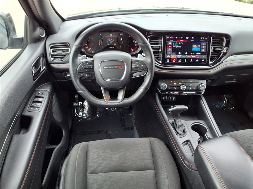 Used 2025 Dodge Durango GT AWD/4WD image 11