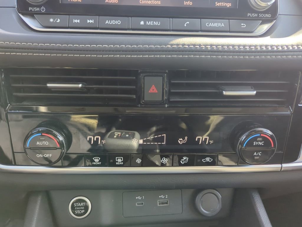 Used 2021 Nissan Rogue SV AWD/4WD image 16