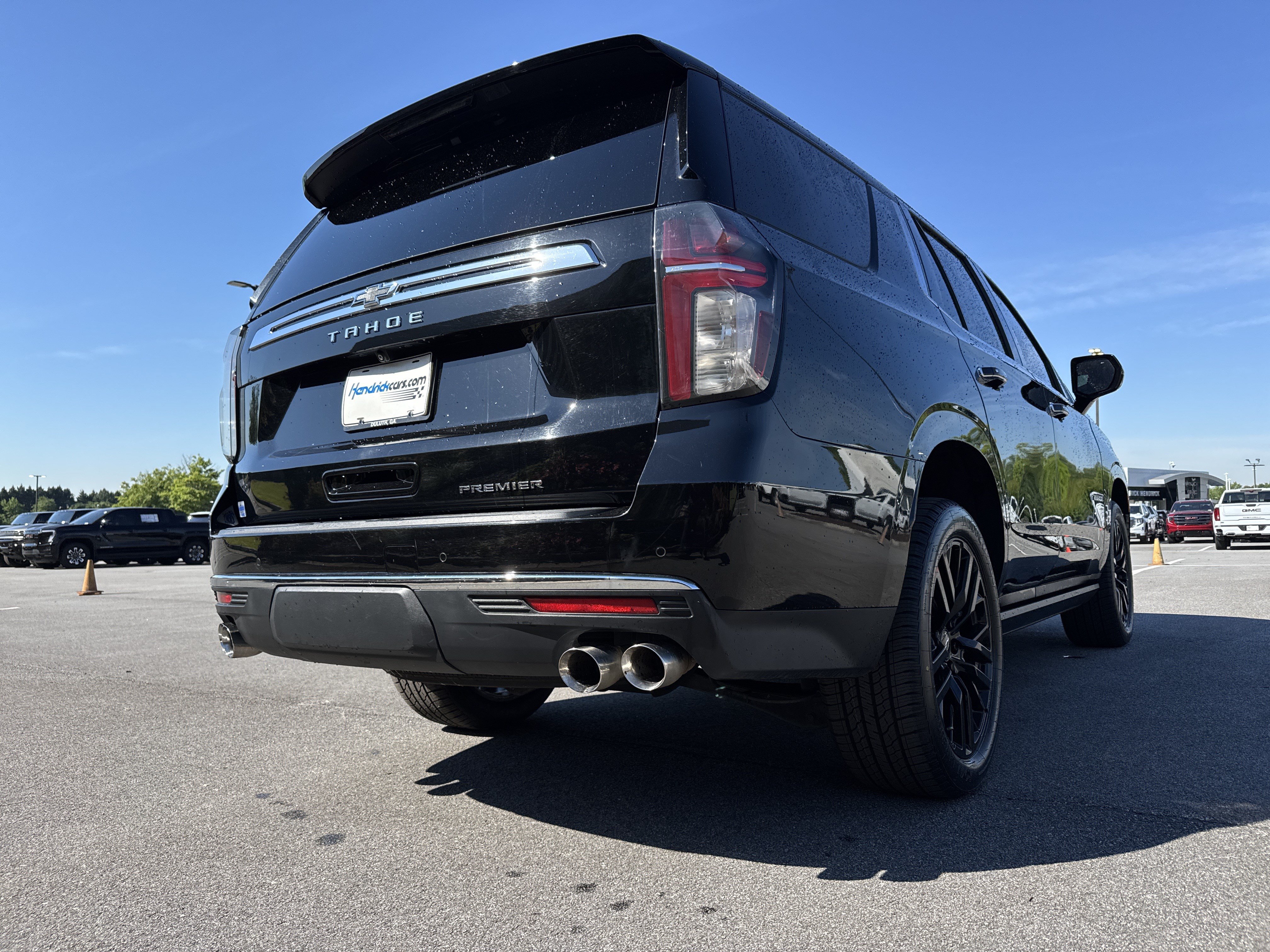 Used 2023 Chevrolet Tahoe Premier AWD/4WD image 10