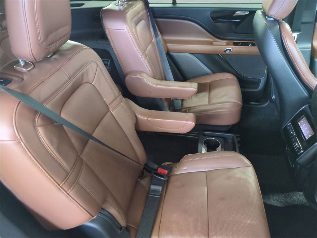 Certified 2023 Lincoln Aviator Reserve w/ Equipment Group 201A image 31