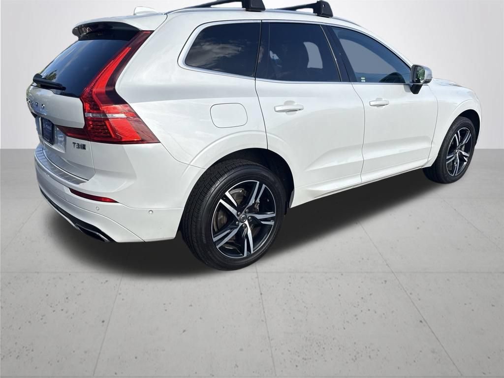 Used 2018 Volvo XC60 T8 R-Design w/ Convenience Package AWD/4WD image 6